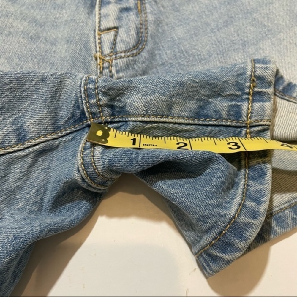 NWT 4 Isabel Maternity Under Belly Light Wash Denim Maternity Jean Shorts New - Picture 6 of 7